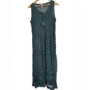 Indigo Threads Co. Sleeveless Lace Maxi Dress with Tassel - Size 1x
